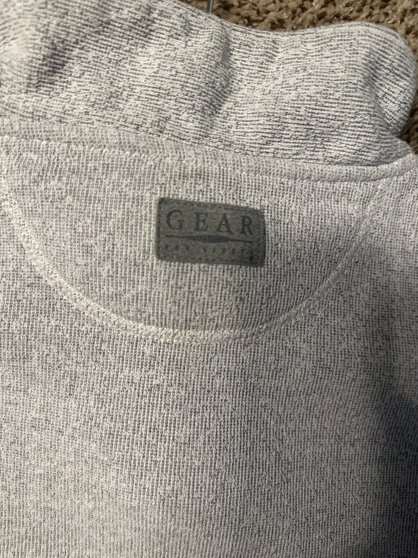 Norte Dame university quarter button crewneck