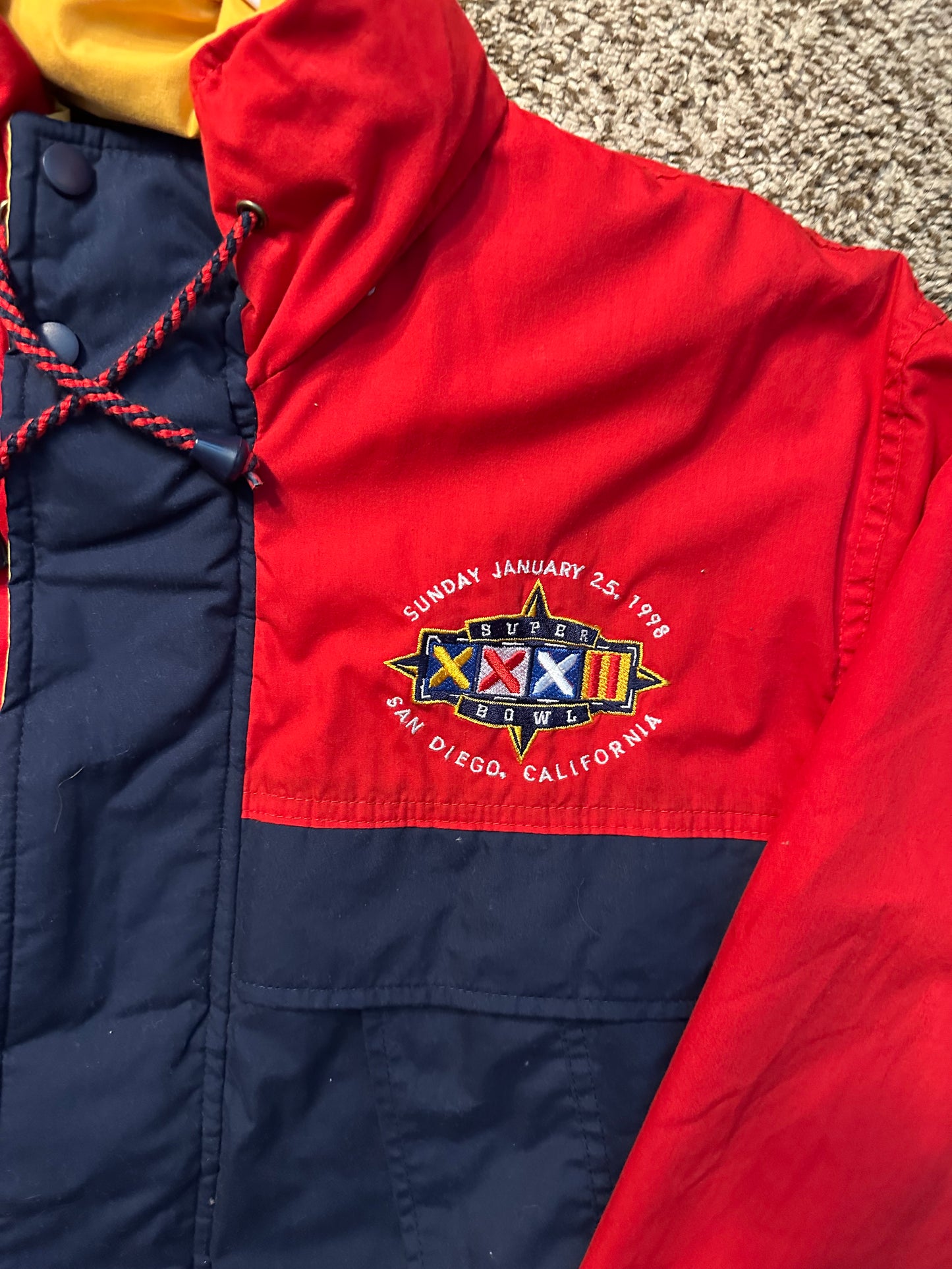 Denver Broncos Super Bowl 32 windbreaker