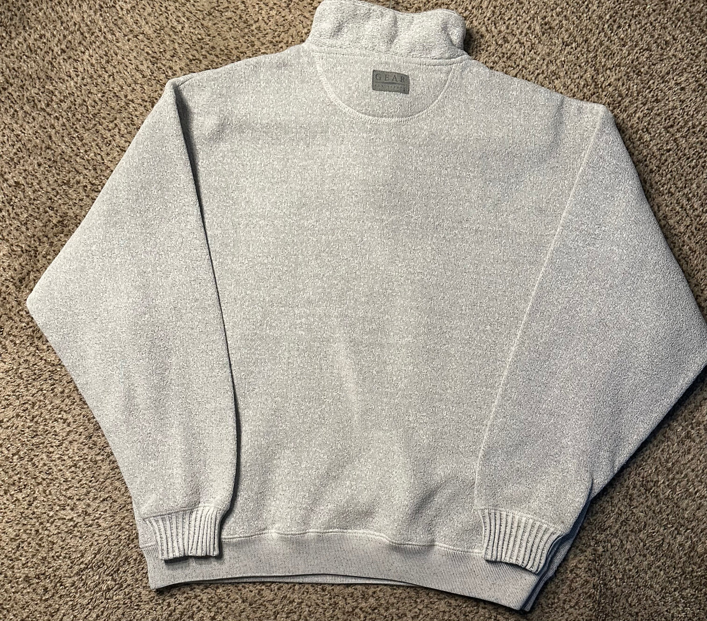 Norte Dame university quarter button crewneck