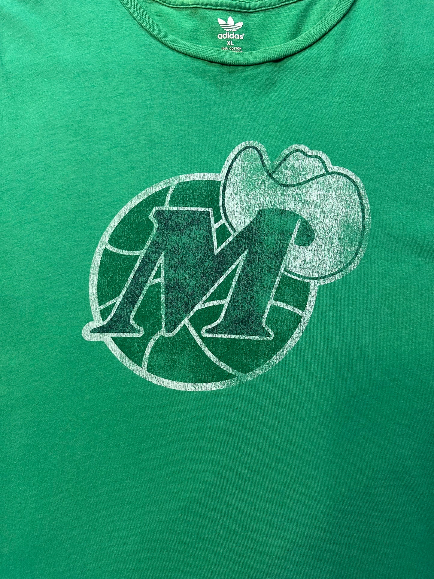 Dallas Mavericks tee